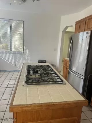 Photo #6: 2657410 Listing