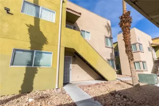 Photo #1: 2657430 Listing 