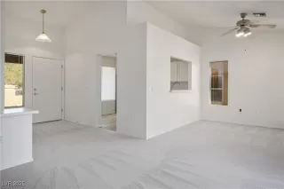 Photo #5: 2657441 Listing