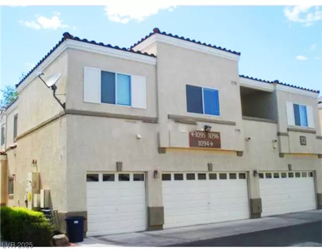 MLS: 2657482 Condo For Sale