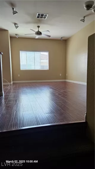 Photo #3: 2657482 Listing 