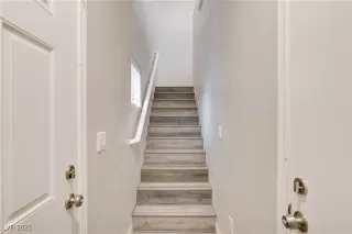 Photo #1: 2657537 Listing 