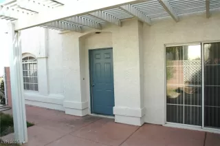 Photo #1: 2657569 Listing