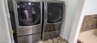 Photo #3: 2657609 Listing 