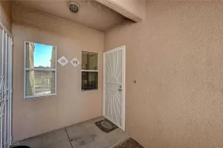 Photo #1: 2657620 Listing