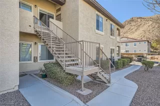 Photo #3: 2657627 Listing 