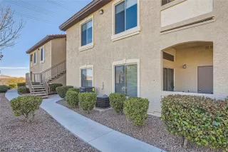 Photo #4: 2657627 Listing 