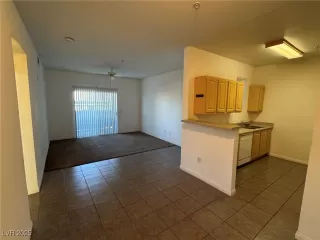 Photo #4: 2657683 Listing 