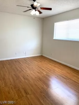 Photo #4: 2657720 Listing 