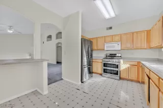 Photo #6: 2657734 Listing 