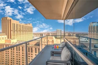 Photo #1: 2657741 Listing 