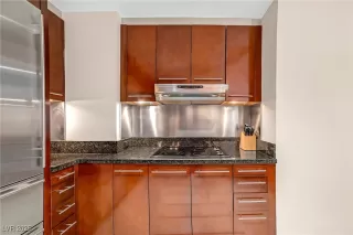Photo #3: 2657741 Listing 