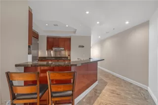 Photo #4: 2657741 Listing 