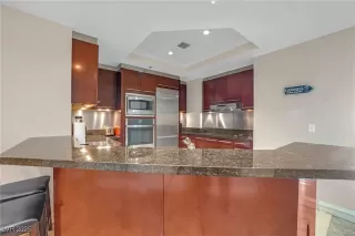 Photo #6: 2657741 Listing 