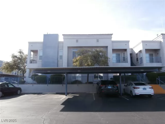 MLS: 2657764 Condo For Sale