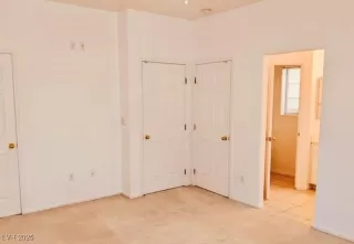 Photo #3: 2657766 Listing