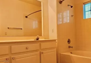 Photo #5: 2657766 Listing