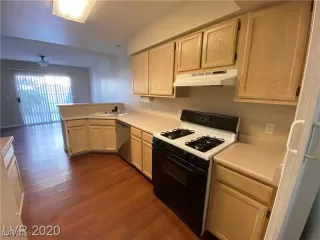 Photo #6: 2657773 Listing 