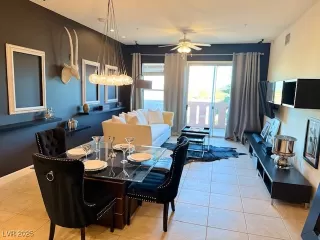 Photo #2: 2657795 Listing 