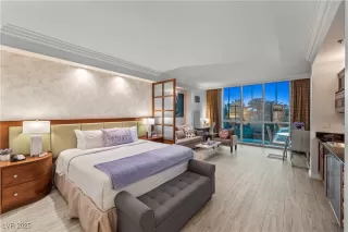 Photo #1: 2657809 Listing