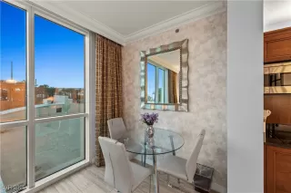 Photo #3: 2657809 Listing