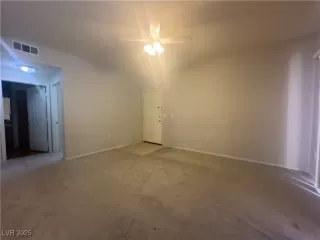 Photo #2: 2657821 Listing 