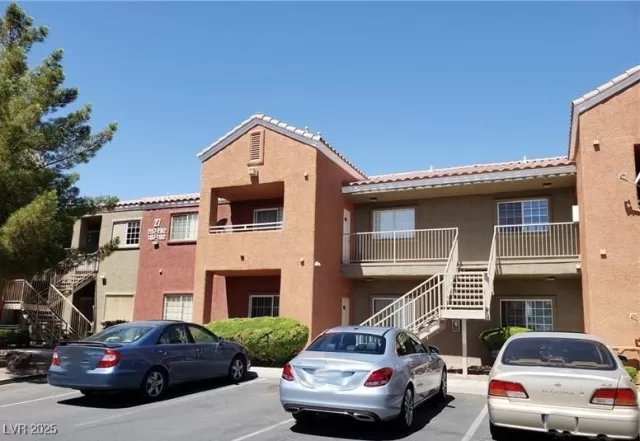 MLS: 2657841 Condo For Sale