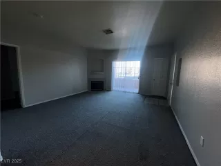 Photo #3: 2657841 Listing 