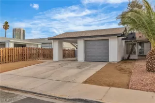 Photo #4: 2657857 Listing 