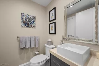 Photo #4: 2657891 Listing