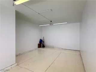 Photo #3: 2657915 Listing 