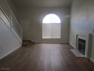 Photo #1: 2657939 Listing 