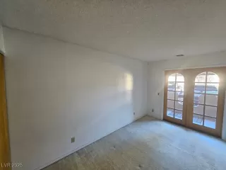 Photo #3: 2657945 Listing 