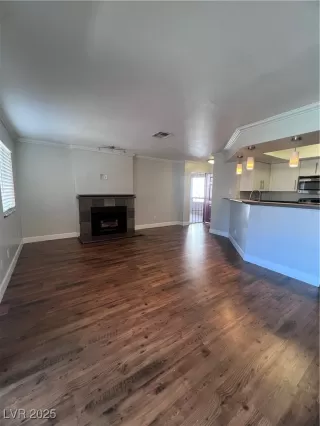 Photo #1: 2657951 Listing 