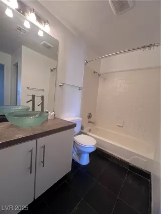 Photo #6: 2657951 Listing 