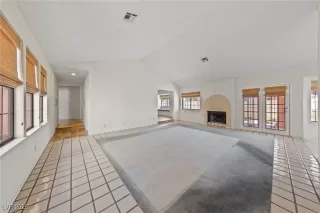 Photo #6: 2657971 Listing