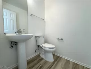 Photo #6: 2658005 Listing 