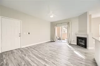 Photo #1: 2658008 Listing 