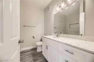 Photo #5: 2658008 Listing 