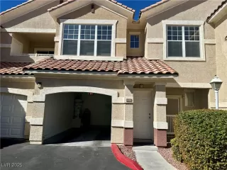 Photo #1: 2658018 Listing 