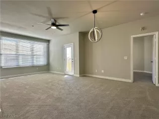 Photo #3: 2658018 Listing 