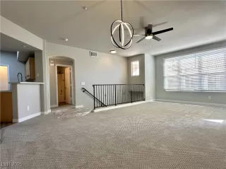 Photo #5: 2658018 Listing 