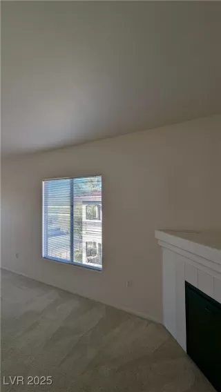 Photo #4: 2658021 Listing 