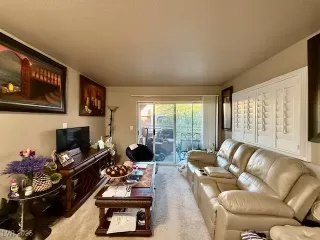 Photo #4: 2658023 Listing 