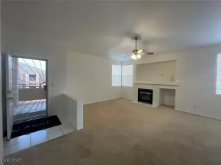 Photo #2: 2658041 Listing 