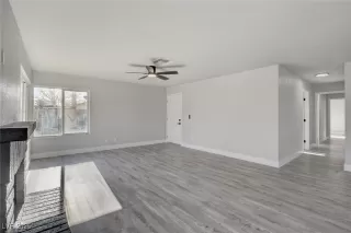 Photo #5: 2658043 Listing