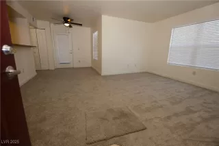 Photo #2: 2658062 Listing 