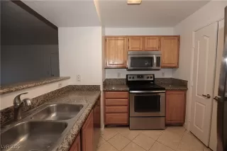 Photo #6: 2658062 Listing 