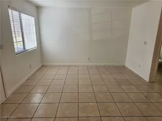 Photo #6: 2658109 Listing 