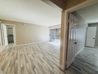 Photo #6: 2658128 Listing 